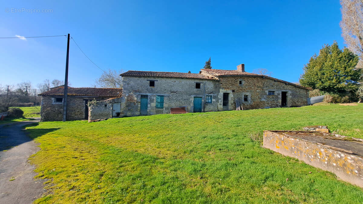 Maison à VERRUYES
