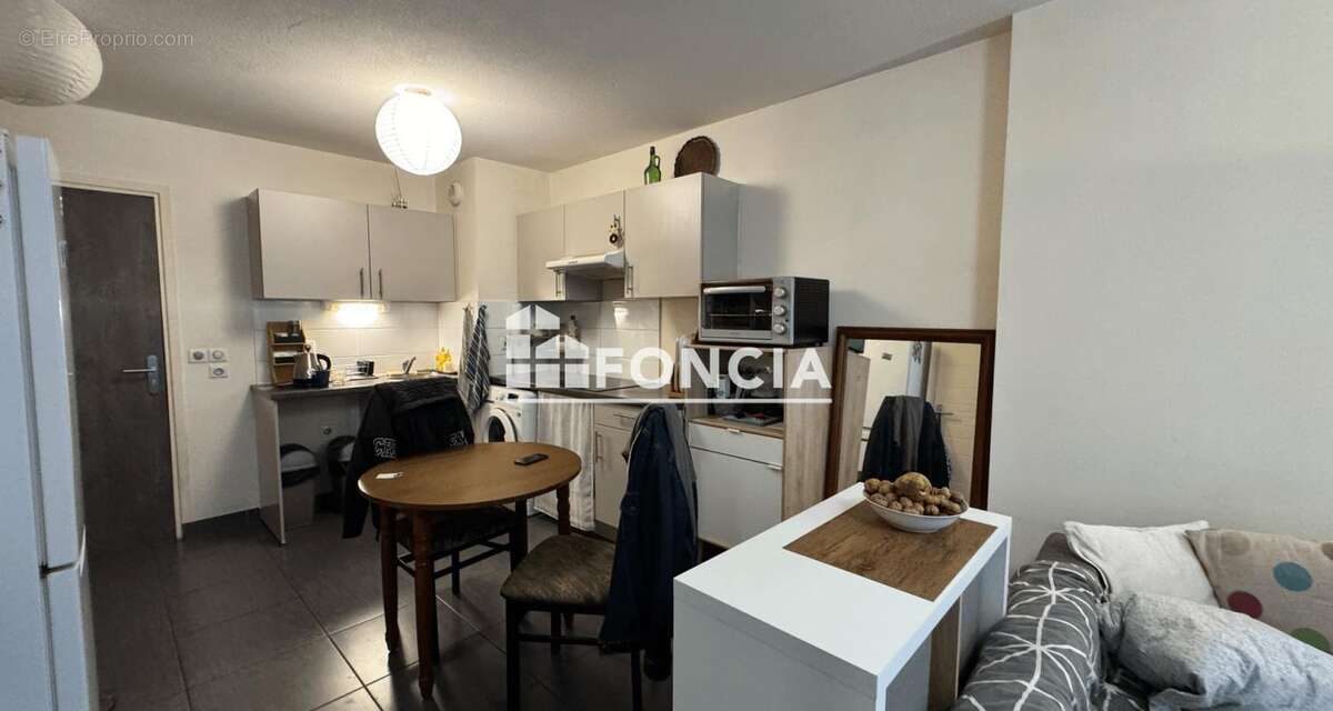 Appartement à LAVERUNE