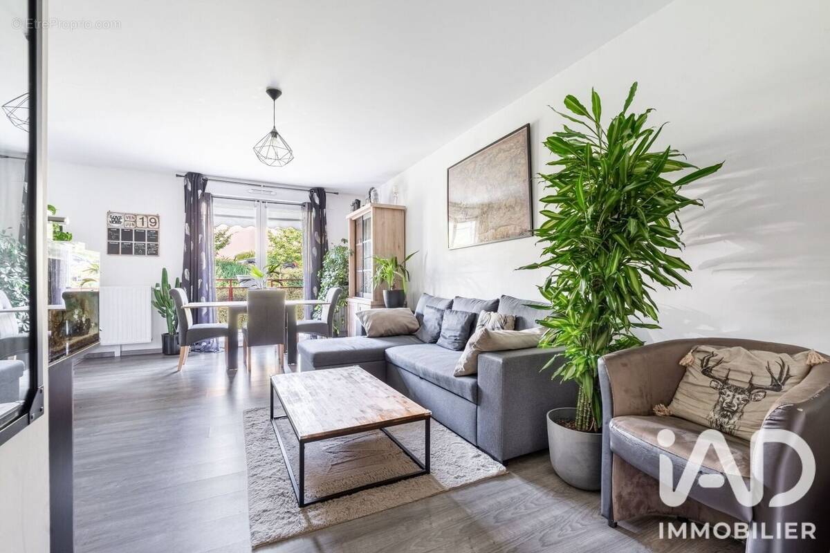 Photo 1 - Appartement à DAMMARTIN-EN-GOELE