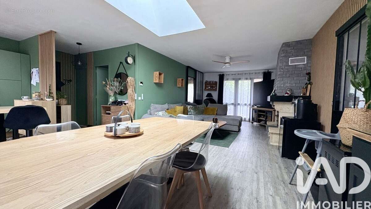 Photo 3 - Maison à LEOGNAN