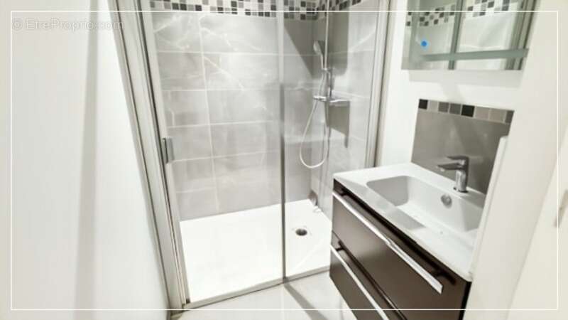 Maison à SAINT-MARTIN-DE-BOSCHERVILLE