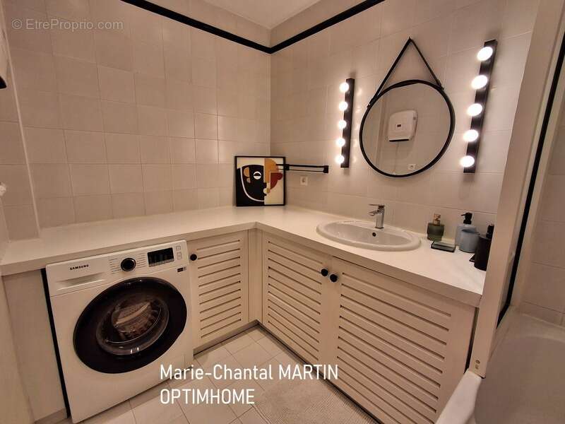 Appartement à MARSEILLE-8E