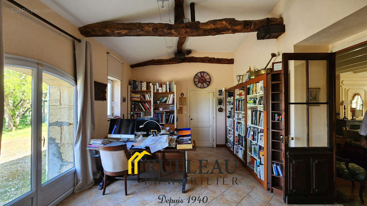 Maison à SAINT-ANDRE-DE-CUBZAC