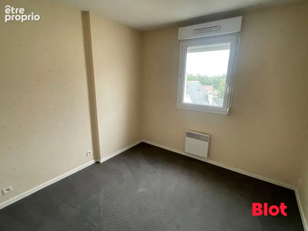 Appartement 4 pièces 63 m² à vendre à Fougeres (35300) - photo 5