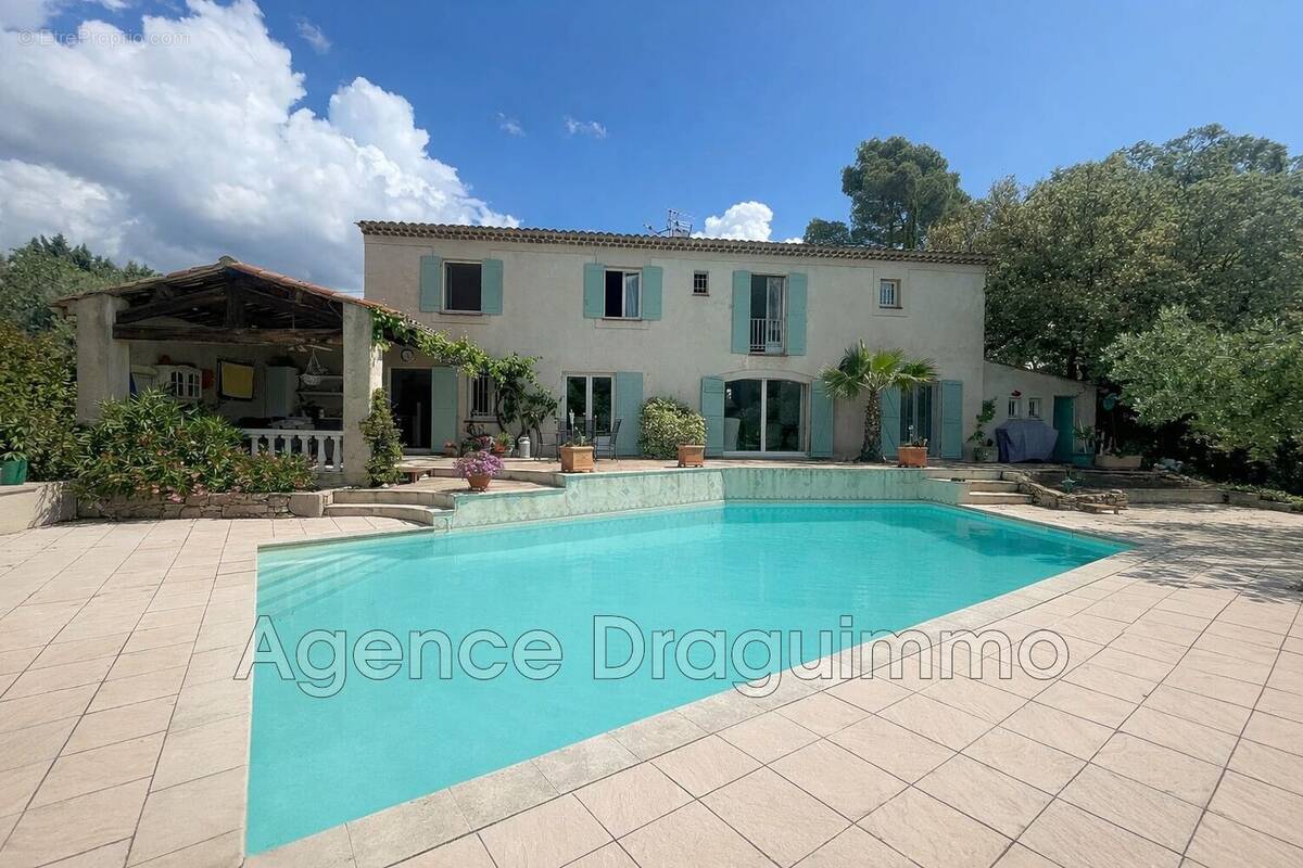 Maison à DRAGUIGNAN