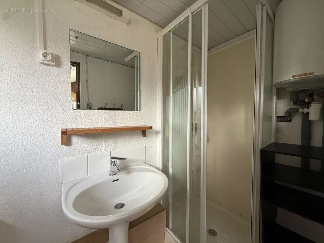 Maison à NANTEUIL-EN-VALLEE