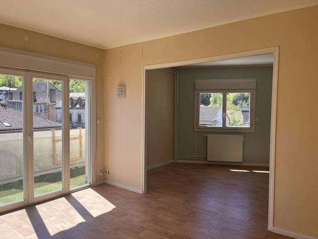 Séjour - Appartement à FIGEAC