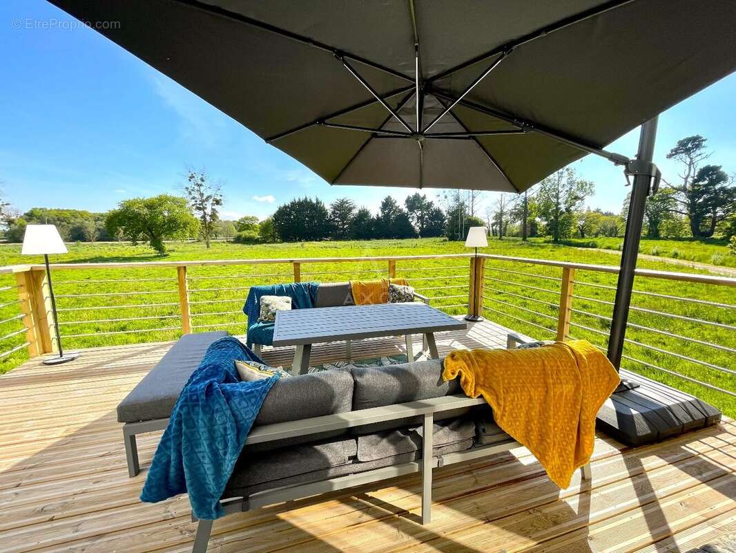 Maison à HENANBIHEN