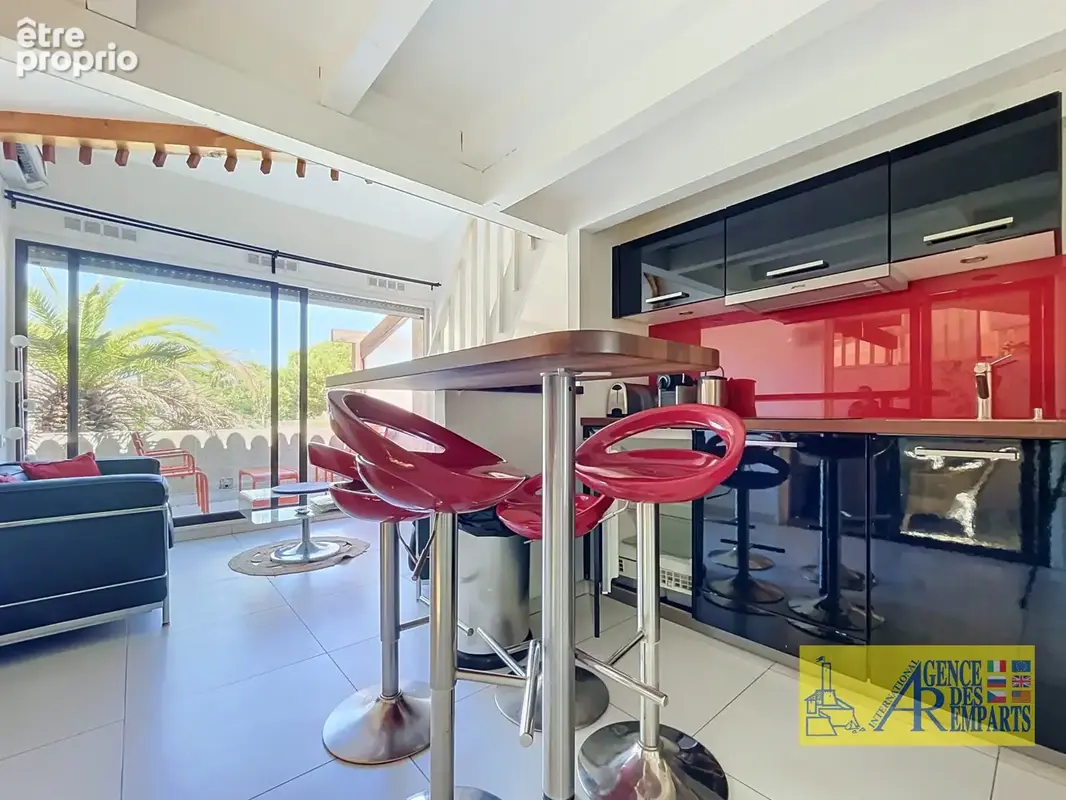 Studio avec grande terrasse et parking   Antibes Port Vauban - photo 3
