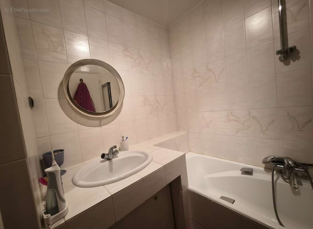 salle de bains - Appartement à CLAMART