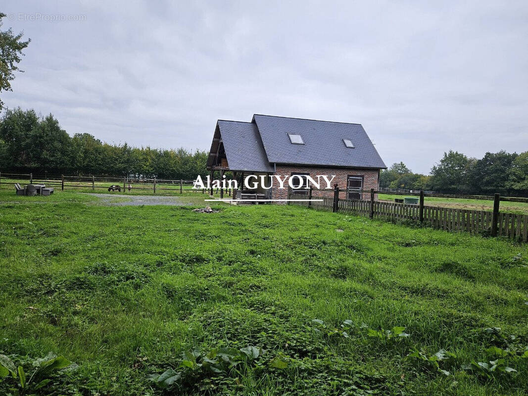 Maison à PONT-L'EVEQUE