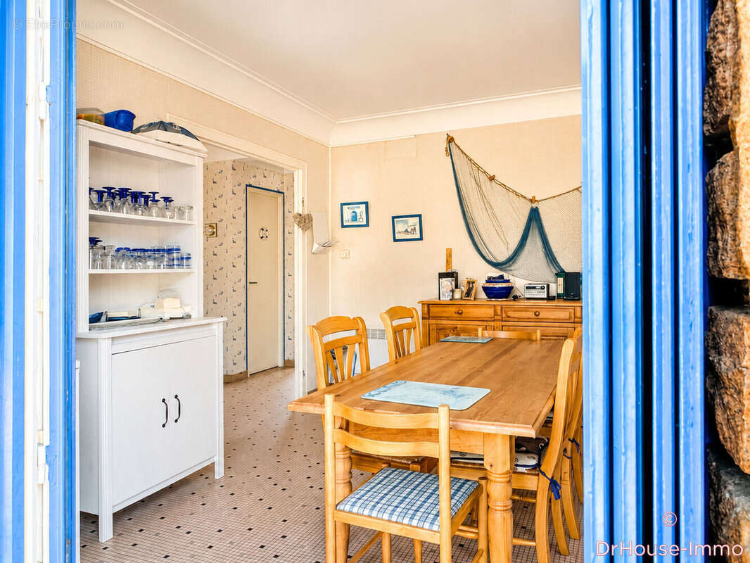 Maison 106 m² à Saint-Michel-Chef-Chef  - photo 3
