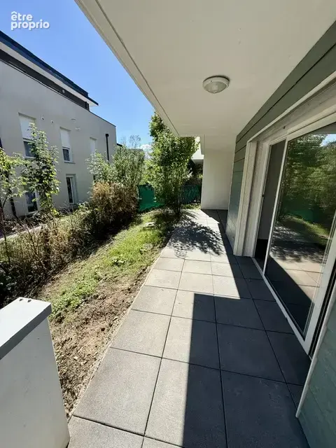 ORNEX 01210 - T3 avec terrasse et jardin, cave et garage - photo 4