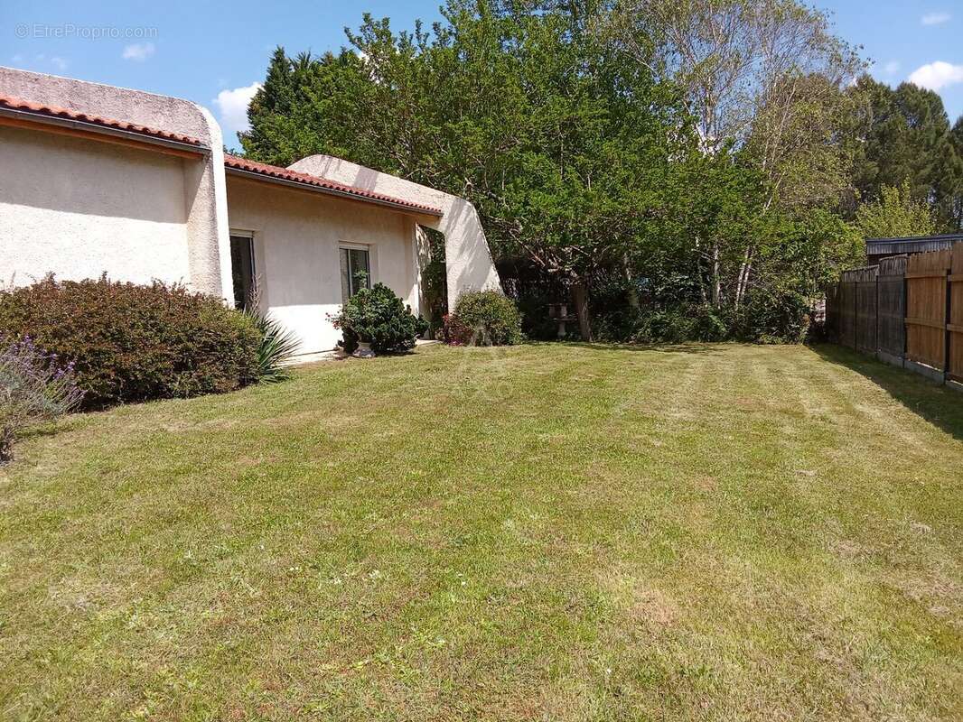 Maison à MIOS