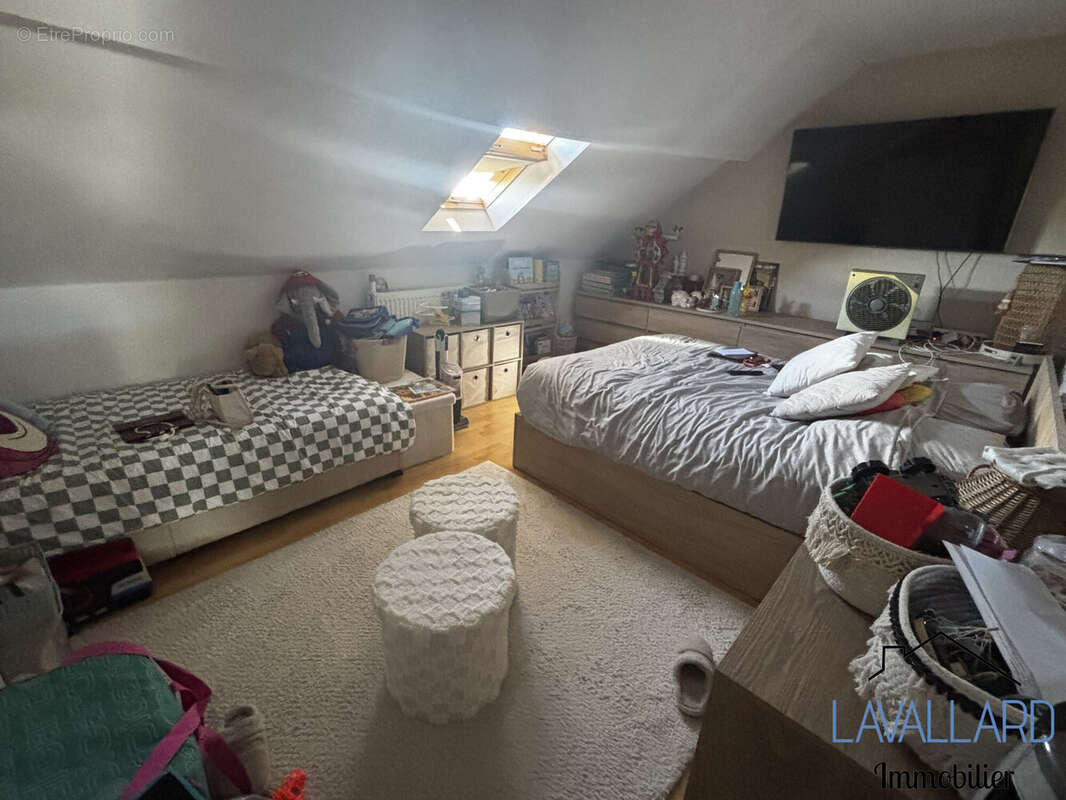Maison 170 m² à Dury  - photo 5