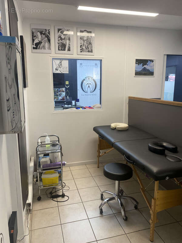 Commerce à SAINT-LEU