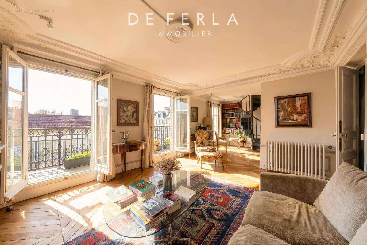 Appartement à PARIS-5E