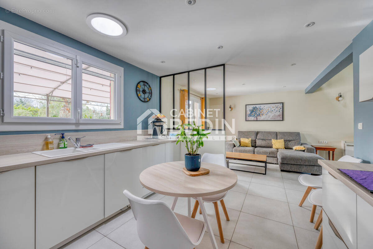 Maison à SAINT-MEDARD-EN-JALLES