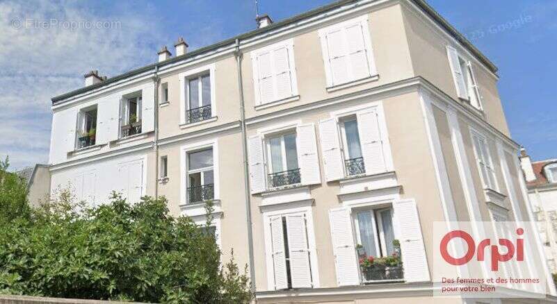 Appartement à ISSY-LES-MOULINEAUX