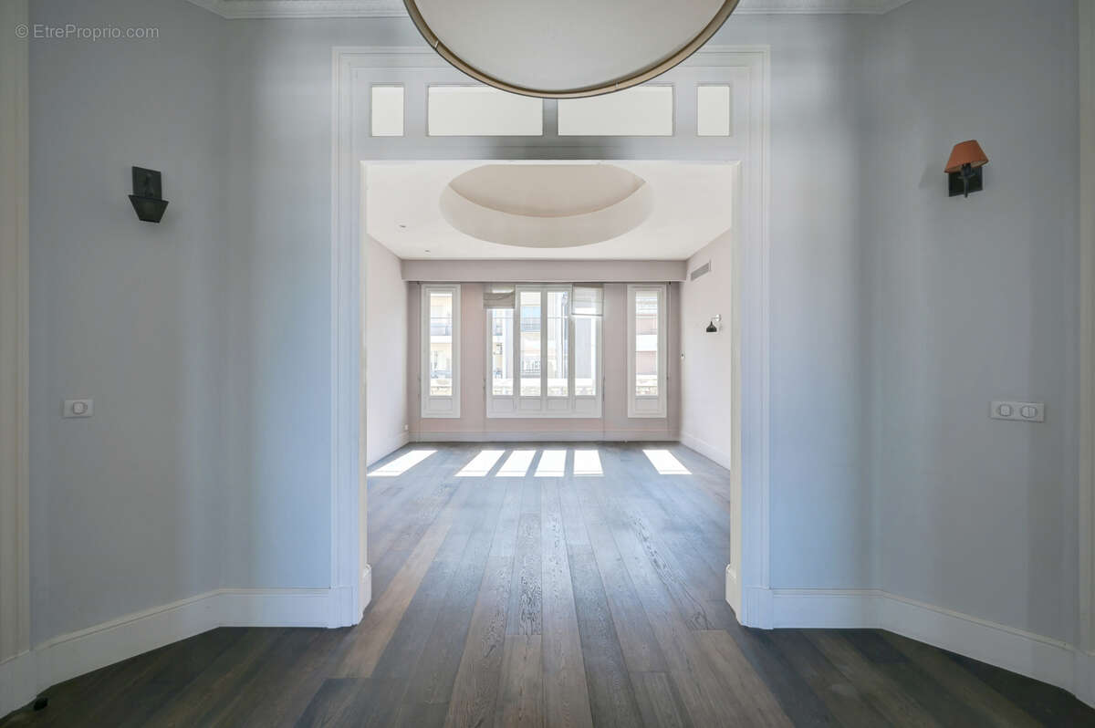 Appartement à MARSEILLE-8E