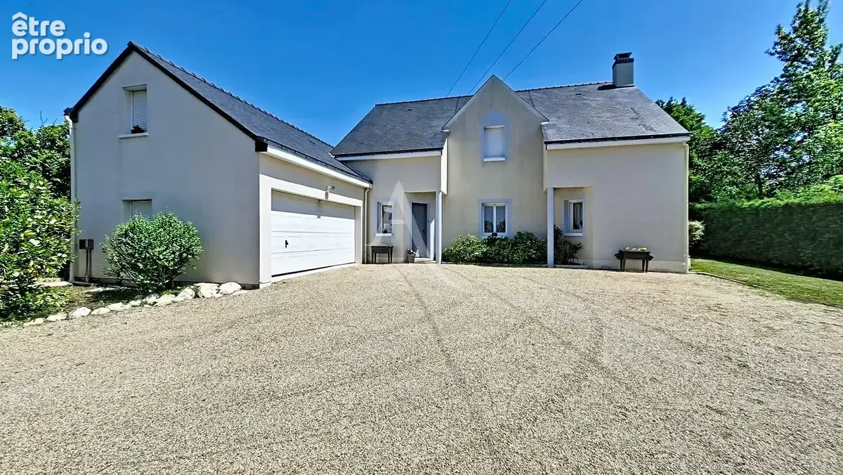 Maison à BRIOLLAY