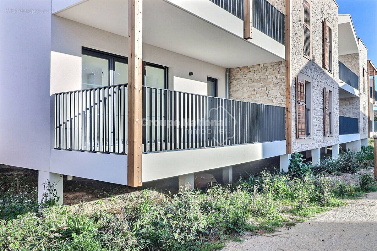 Appartement à SAINT-ETIENNE-DU-GRES