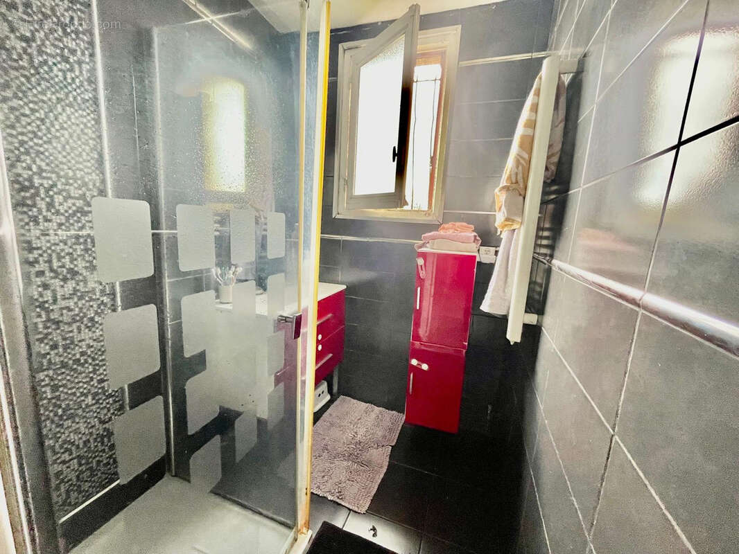 Maison à COULOMMIERS