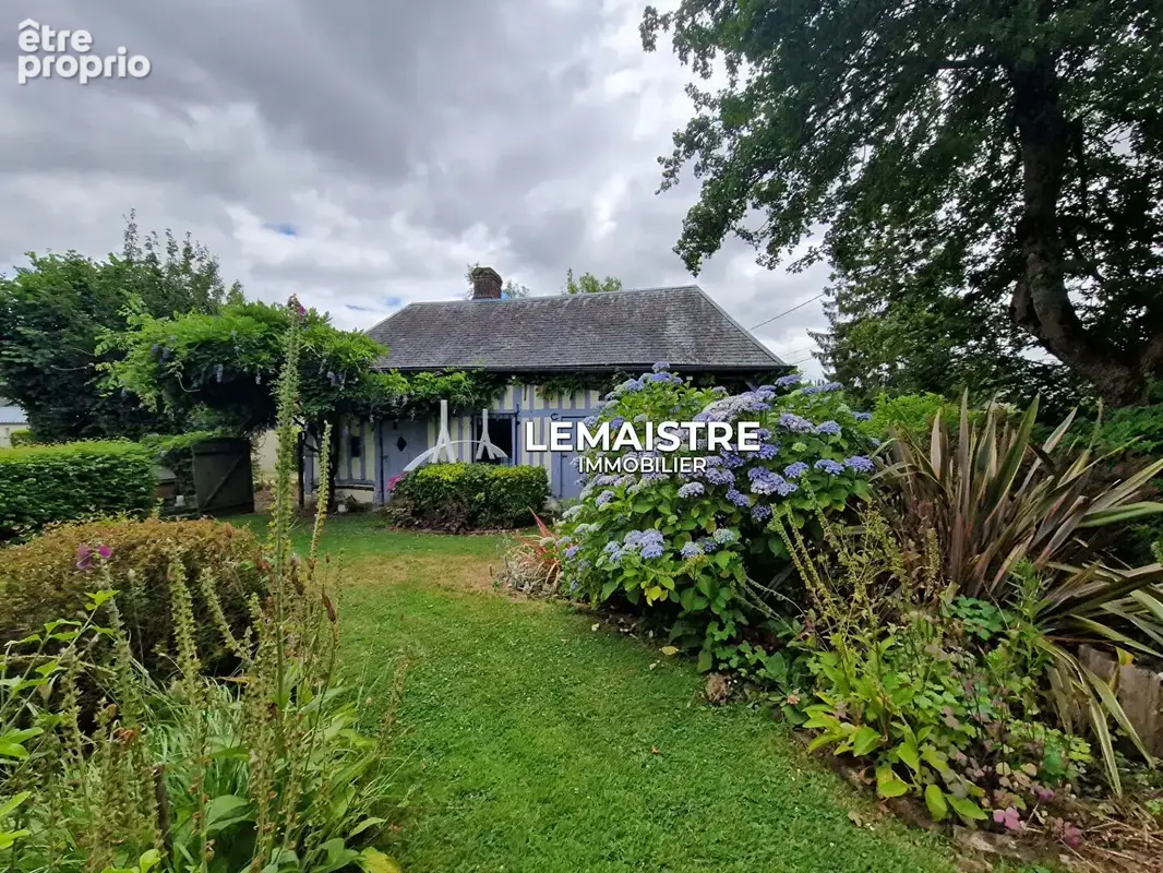 Maison à vendre - A quelques minutes de St-Romain - 212 m² - 5 chambres - Dépendance - photo 3