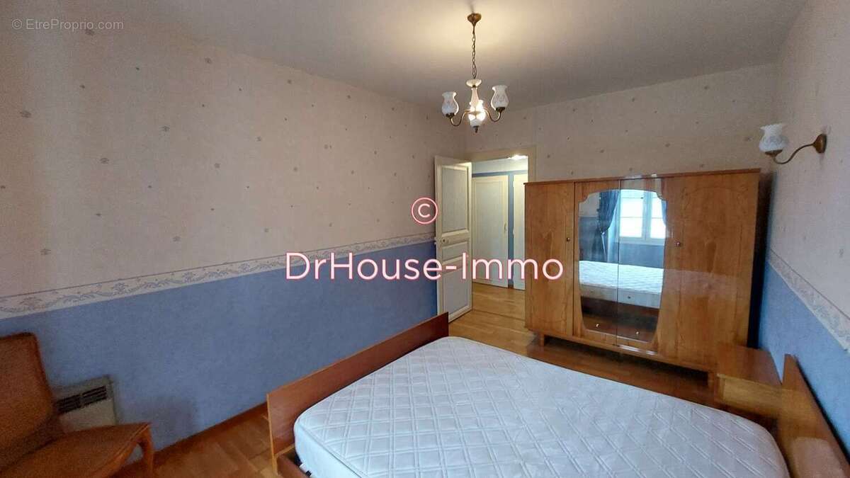 Maison à CRAMCHABAN