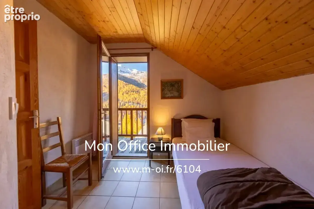 Référence : 6104-CLG - Chalet 8 couchages de 144m² à Molines-en-Queyras - photo 8