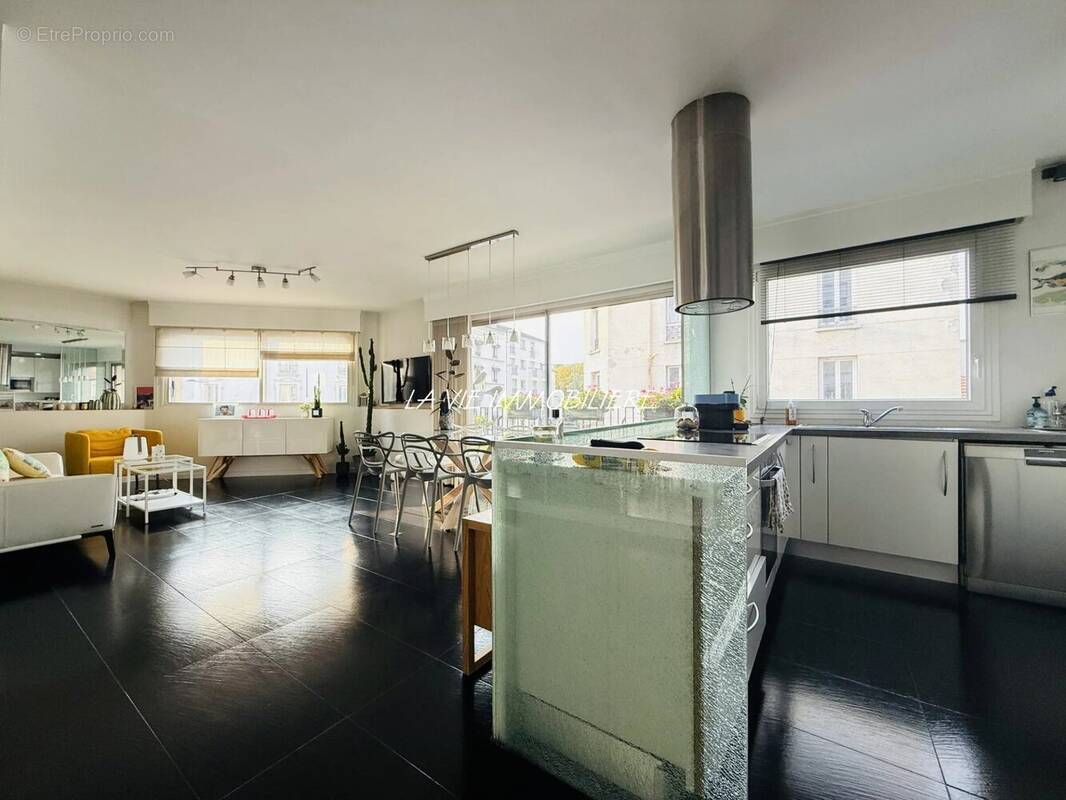 Appartement à SAINT-MAURICE