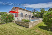 Maison à VERNEGUES