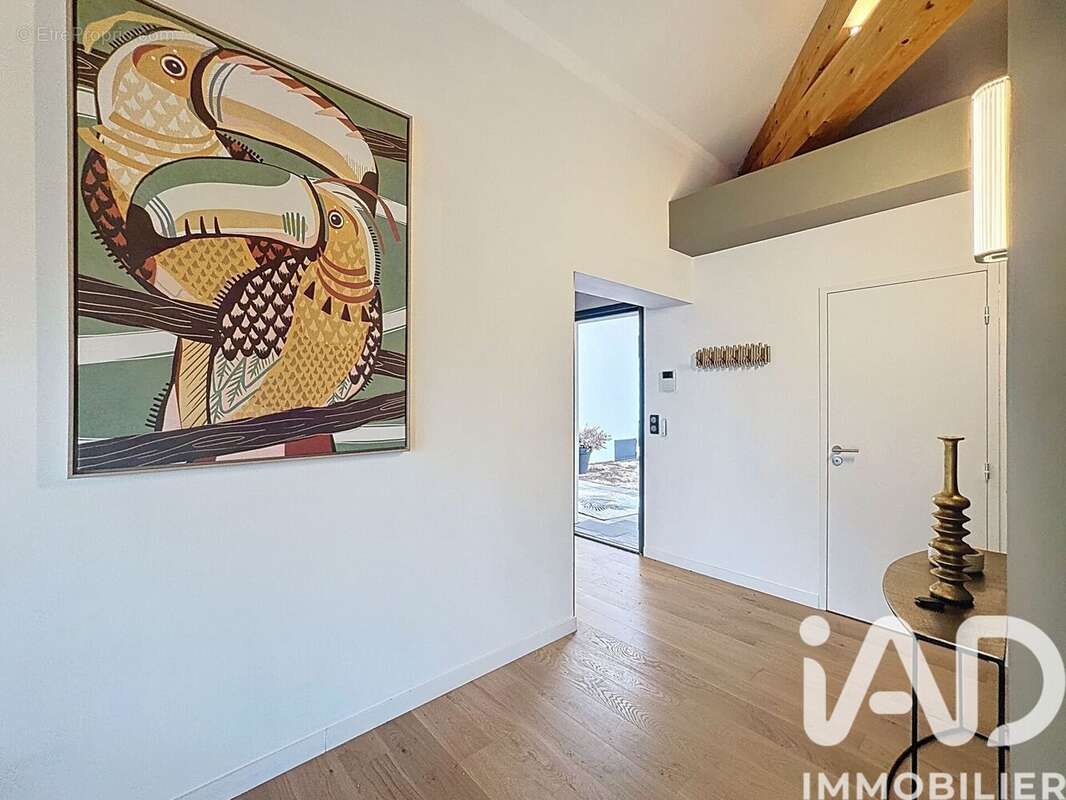 Maison 107 m² à Servian  - photo 4