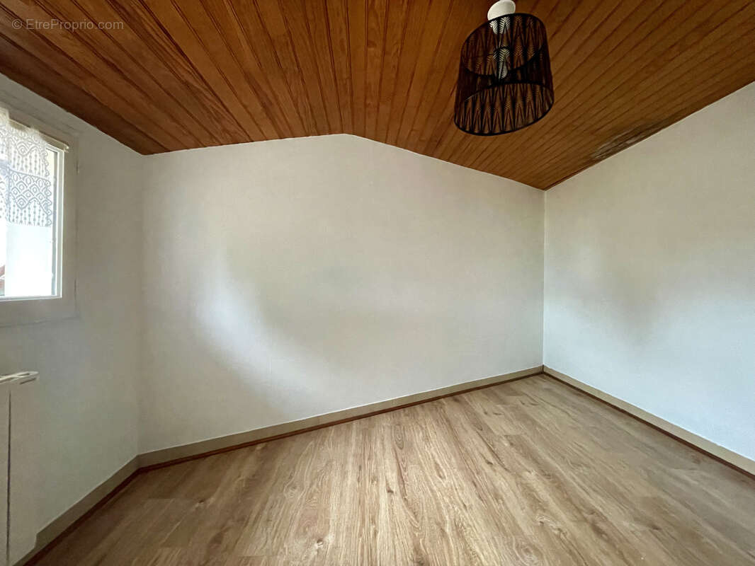 Maison à SAINT-PORCHAIRE