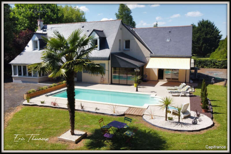 Maison à MAZE