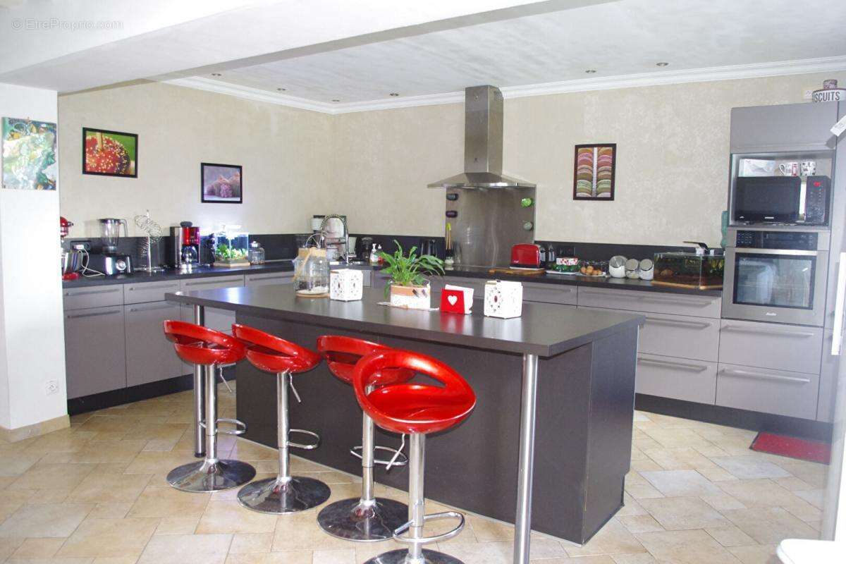 Maison à TILLIERES-SUR-AVRE