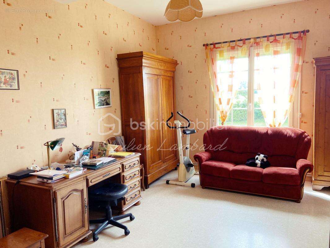 Maison à FORGES-LES-EAUX