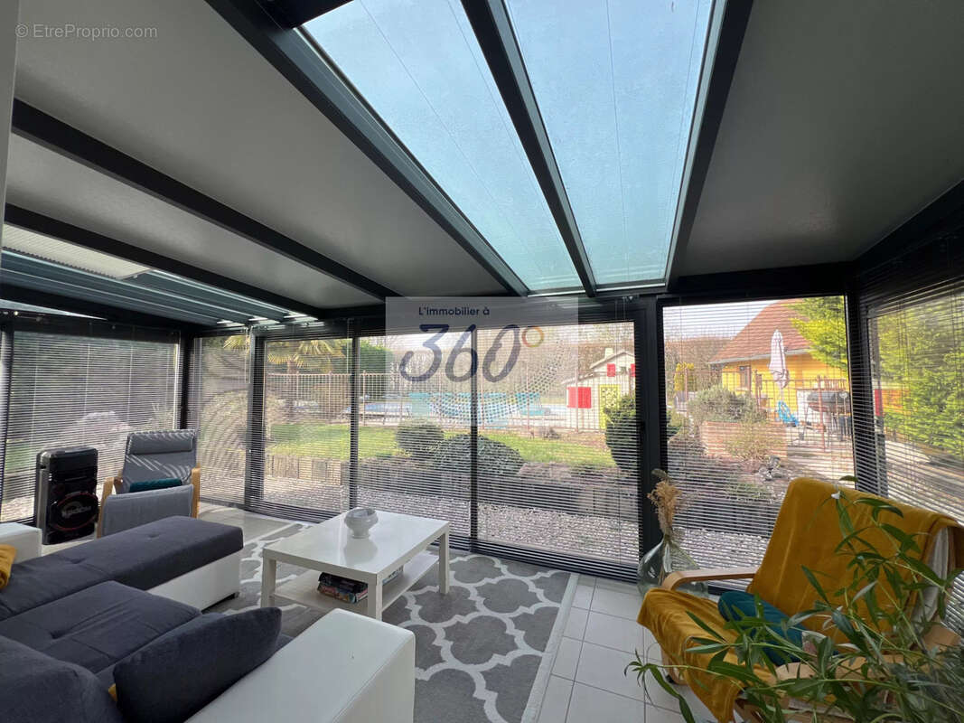 Maison familiale 4 chambres avec piscine. - photo 10