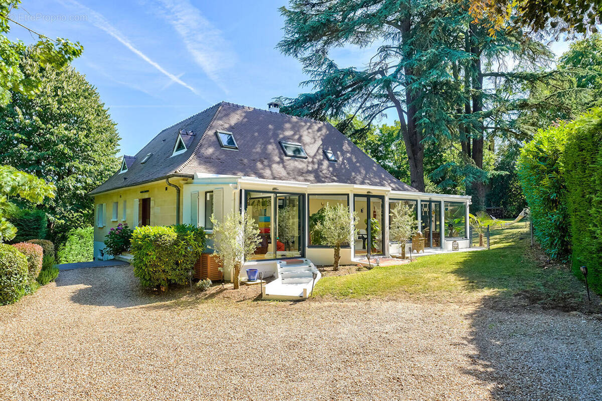 Maison à LOUVECIENNES