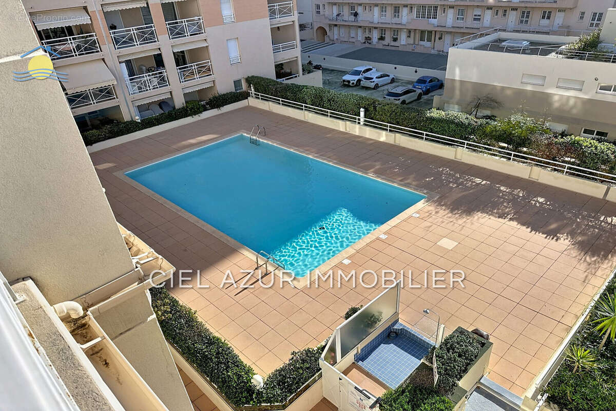 Appartement à VALLAURIS