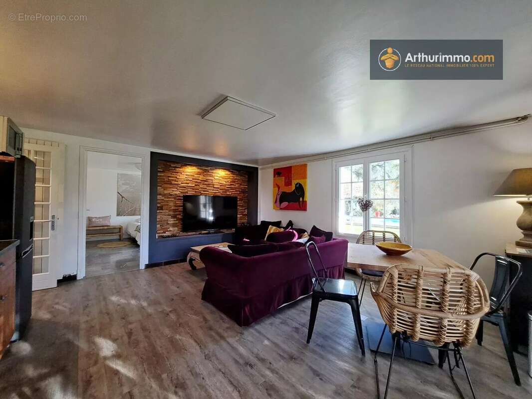 Maison à SAINT-GIRONS