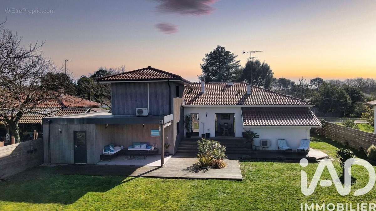 Photo 6 - Maison à TOSSE