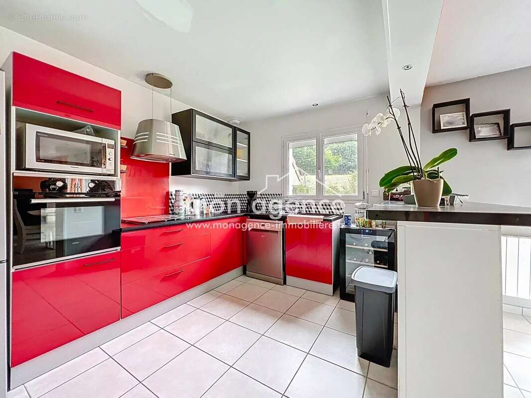 Maison à SAINT-VICTOR-L&#039;ABBAYE