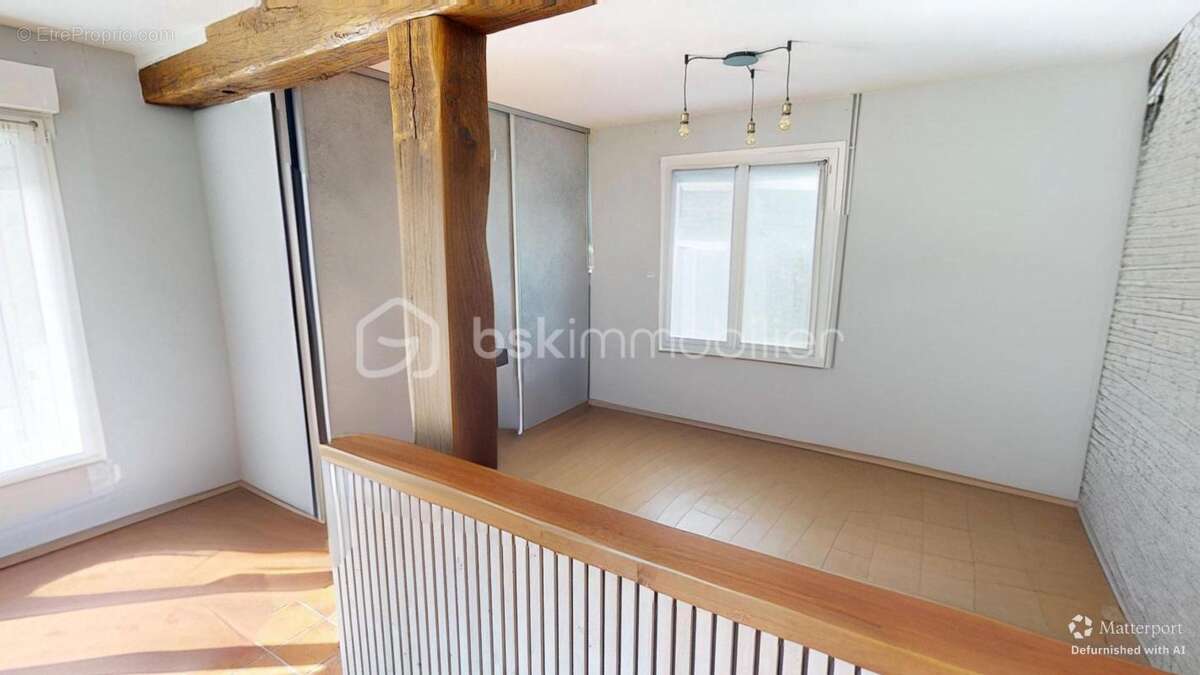 Maison à SAINT-DOULCHARD