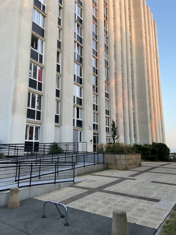 Appartement à MONS-EN-BAROEUL