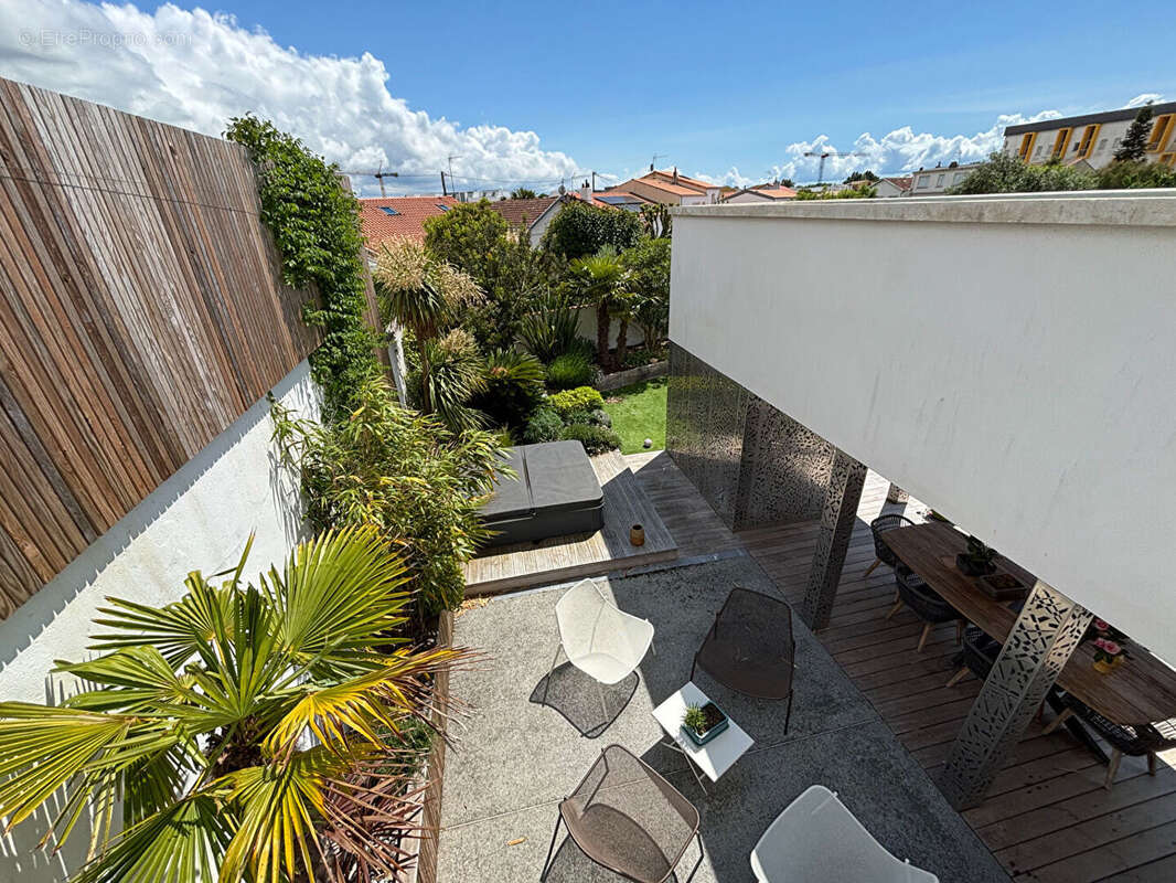 Maison à LA ROCHELLE