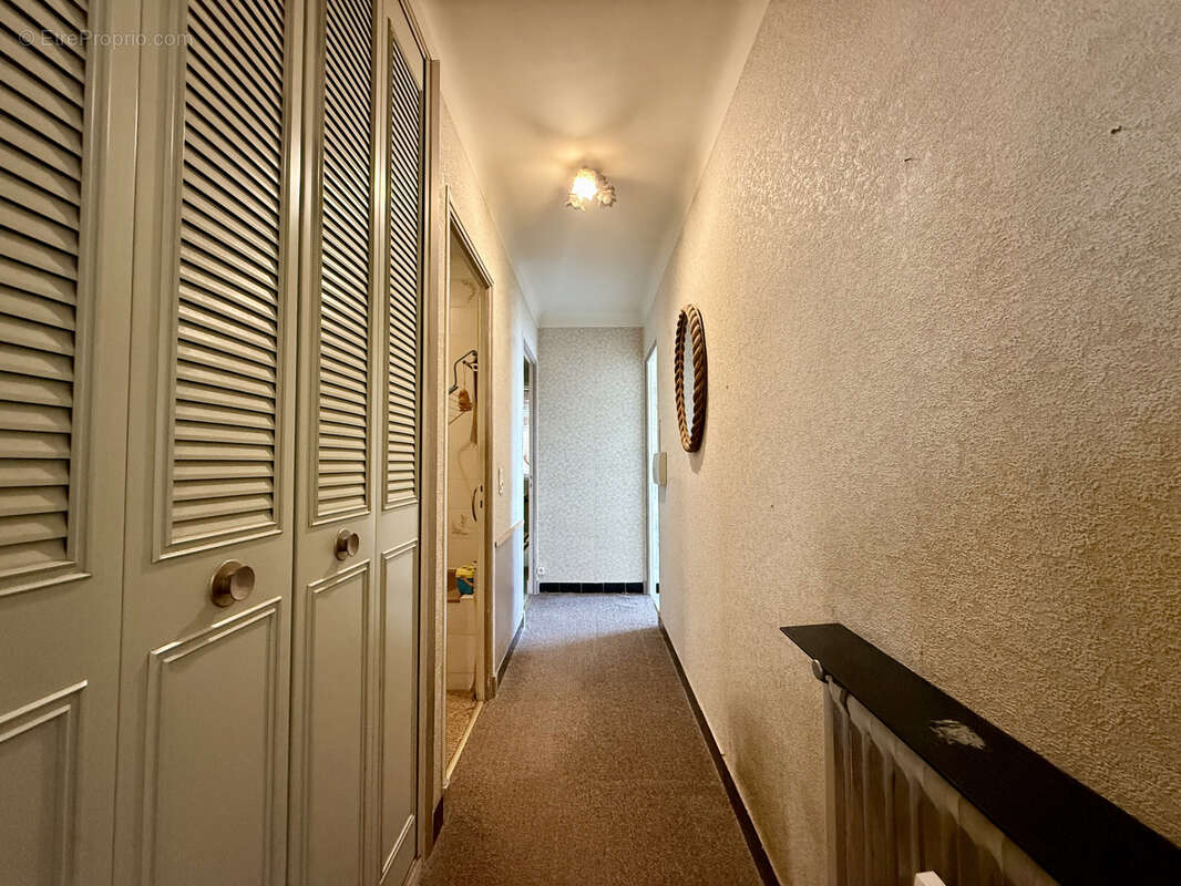 Appartement à ROQUEBRUNE-CAP-MARTIN