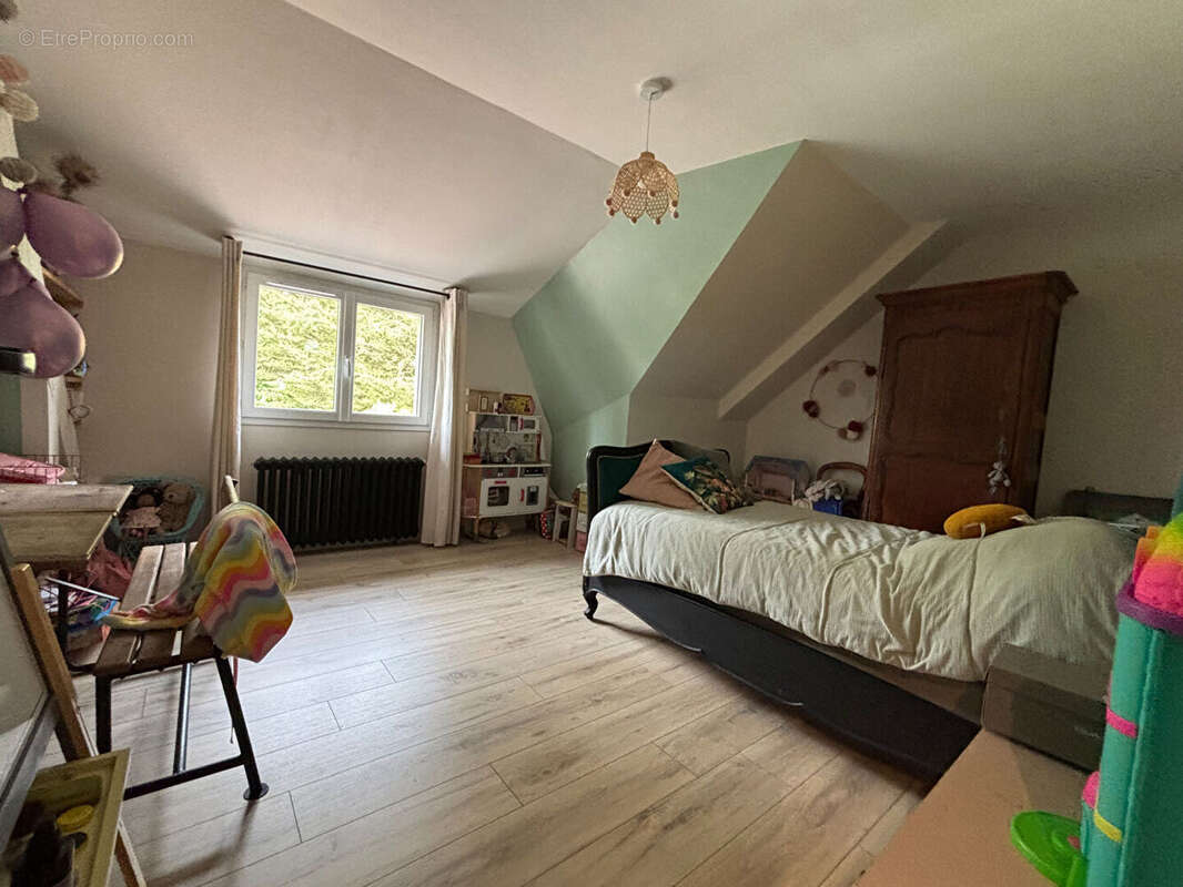 Maison à CHATEAU-GONTIER