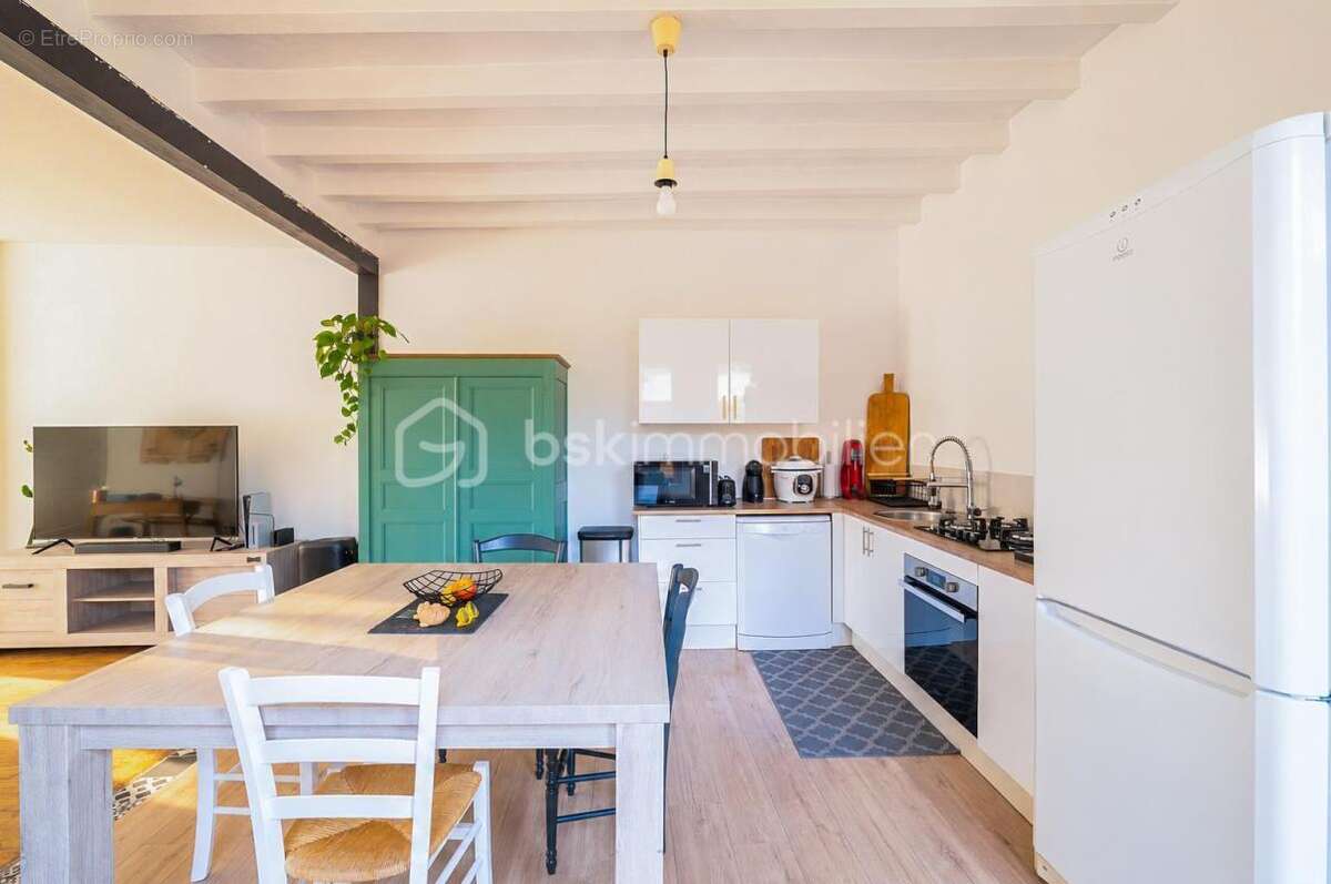 Maison à BONNETABLE