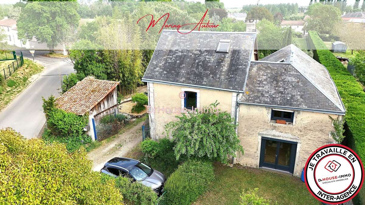 Maison à BLASLAY